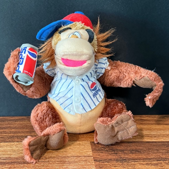 NANCO PEPSI 1996 Monkey Holding Pepsi Can - Picture 1 of 12